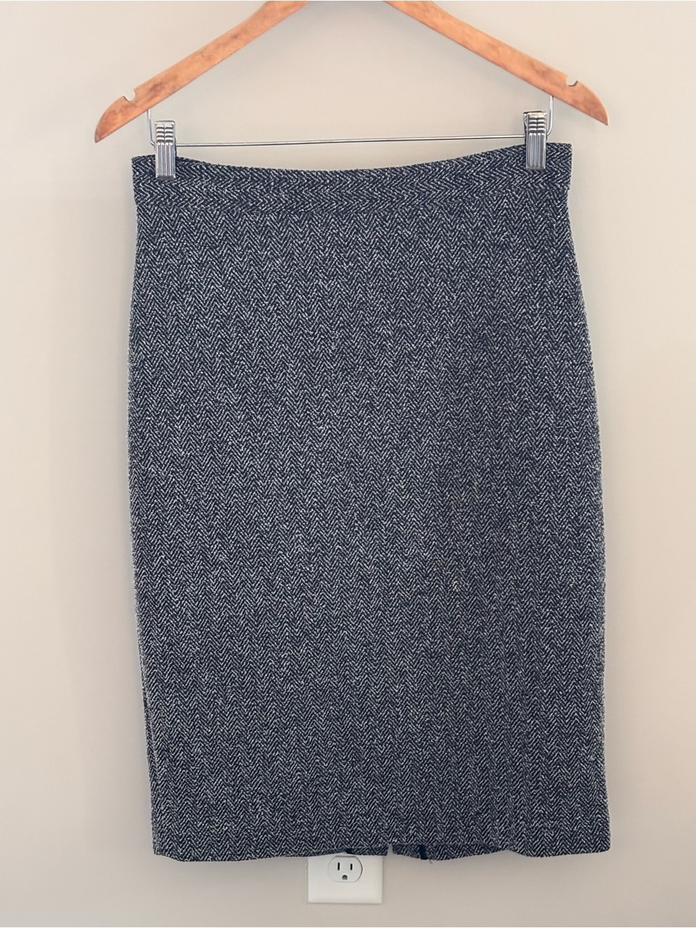 Banana Republic Black Herringbone Pencil Skirt